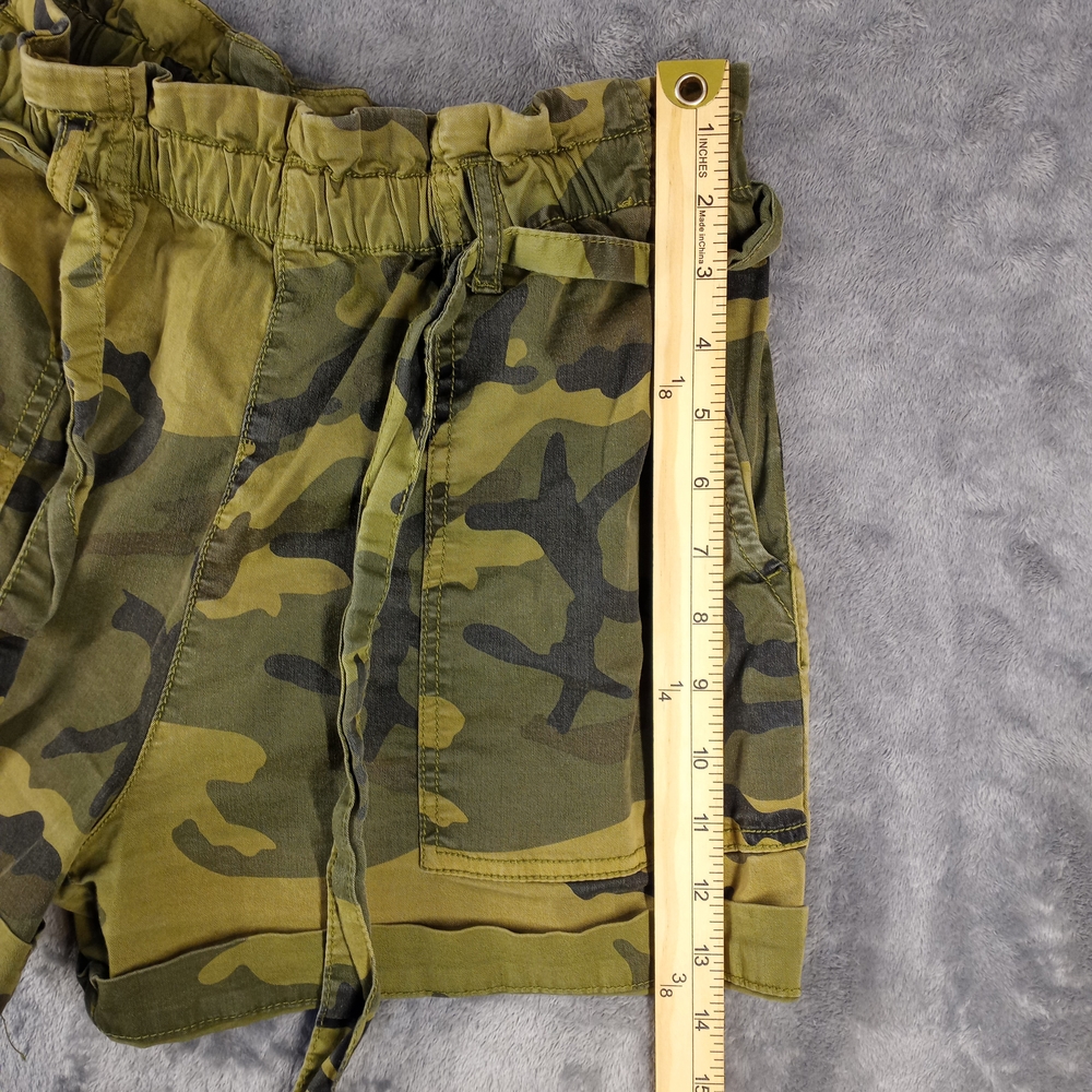 Sanctuary Standard Surplus Camo Utility Shorts Size 29 Green Military - Picture 13 of 16